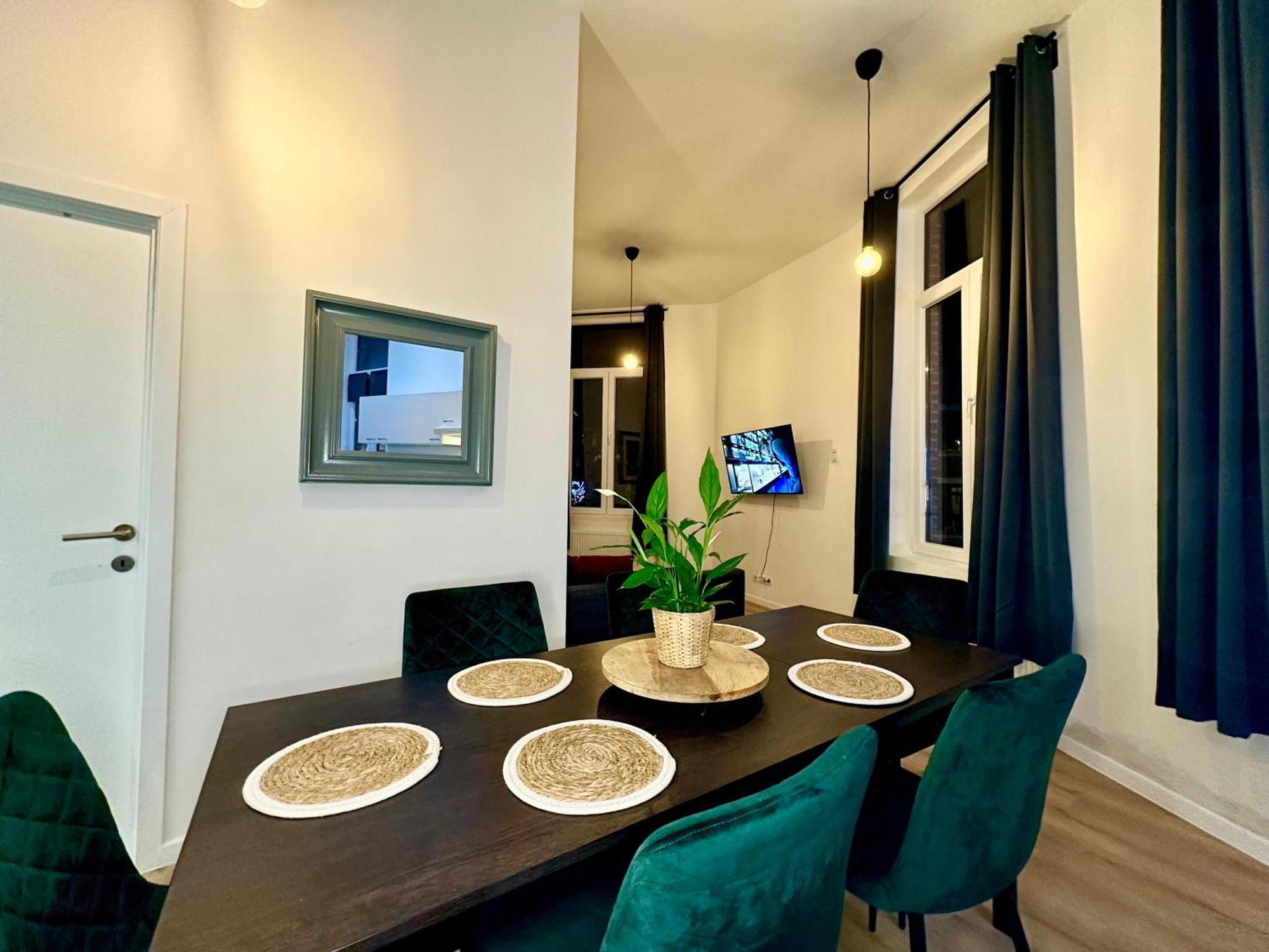 Luxury Suites Mons By Rikas Hotels Exterior photo